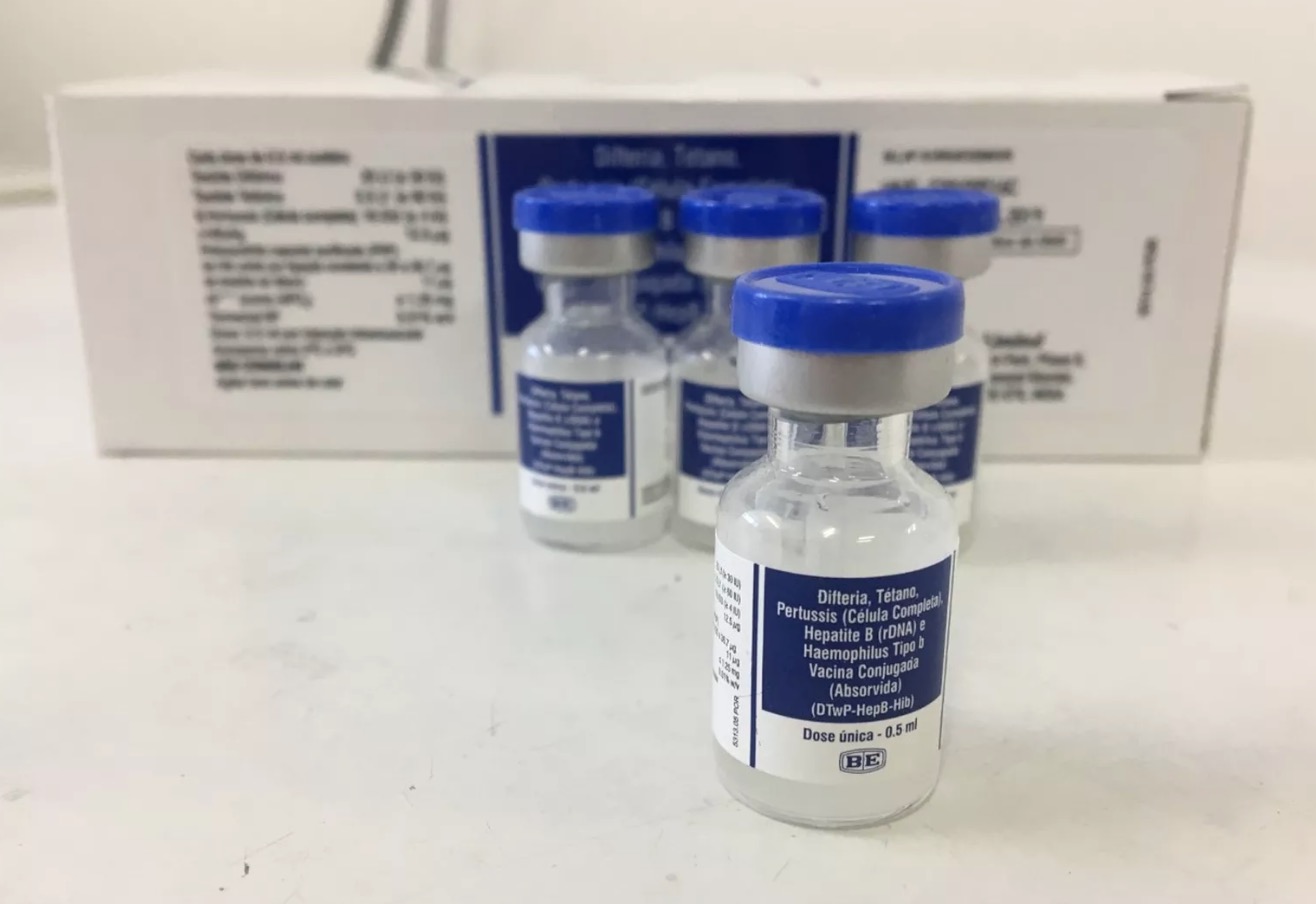 Ministério da Saúde envia para o Amazonas 25 mil doses da vacina pentavalente