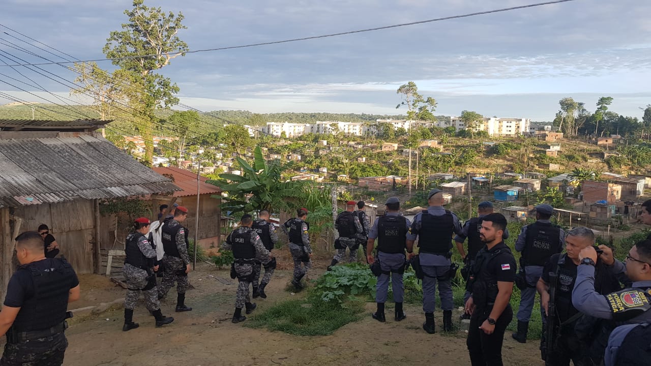 Polícia faz mega operação no Monte Horebe e em áreas vermelhas em Manaus