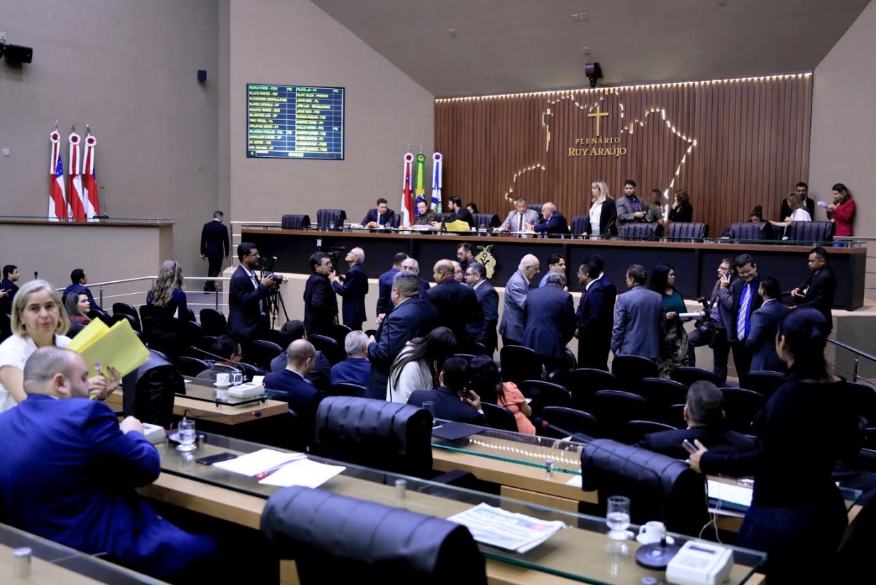 Deputados estaduais destinam R$ 40 milhões de emendas para educação do Amazonas