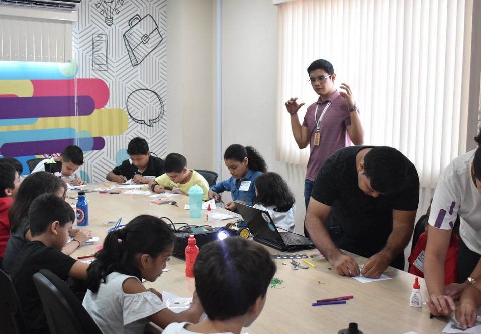 Oficinas de robótica para público infanto-juvenil têm 30 vagas em Manaus 