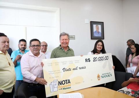 Nota Premiada Manaus entrega primeiros prêmios a sorteados