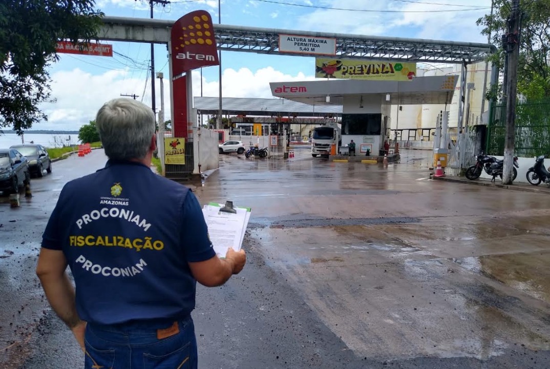 Postos têm cinco dias para explicar aumento de preço da gasolina em Manaus