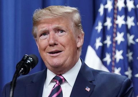 Defesa de Trump critica processo de impeachment e exige absolvição