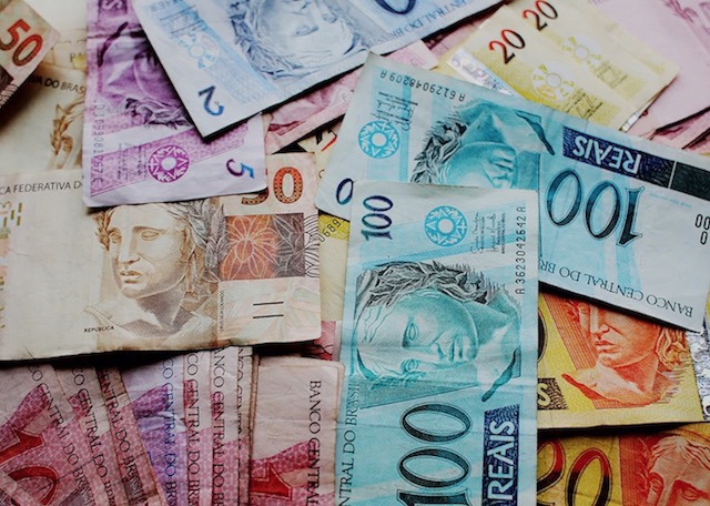 Justiça manda ex-funcionário dos Correios devolver valores depositados em sua conta