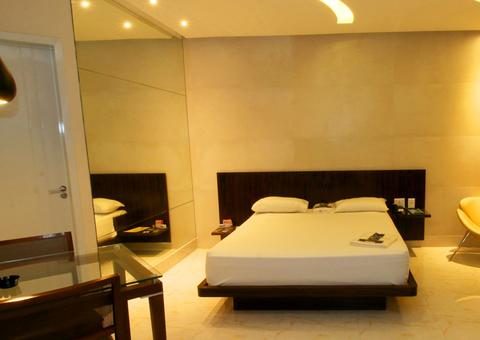 Homem é encontrado morto em quarto de motel de luxo em Manaus 