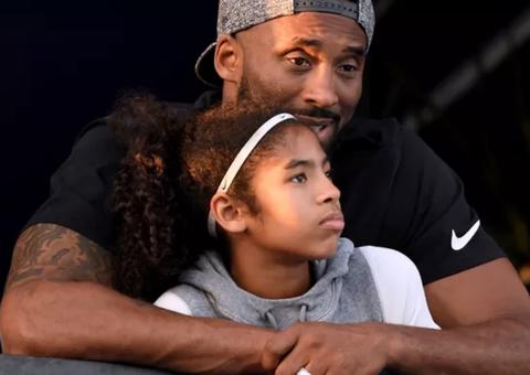 Filha de Kobe Bryant também morreu em acidente; nove pessoas estavam no helicóptero