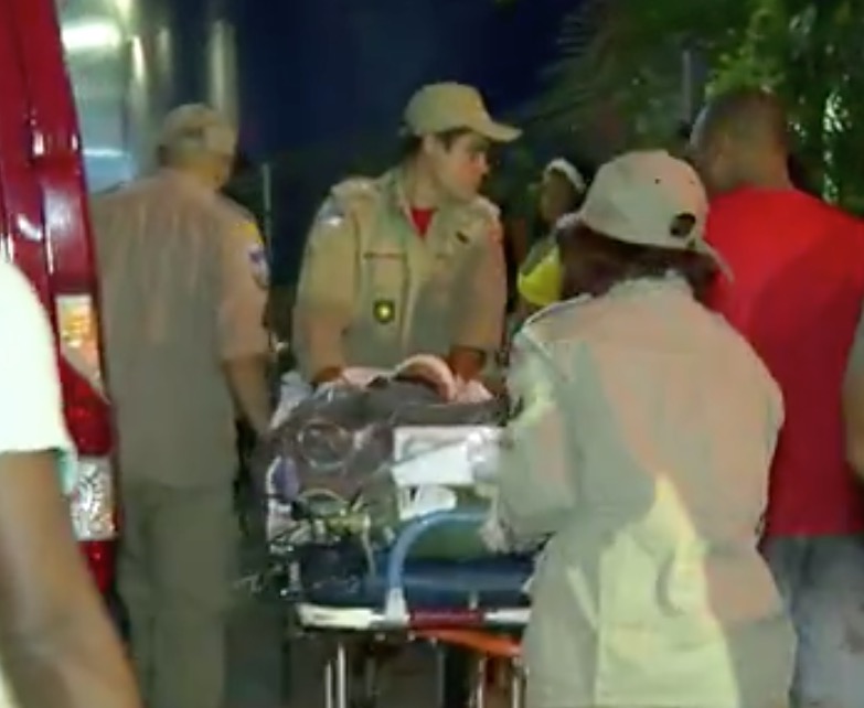 Menino de 5 anos é baleado na cabeça enquanto assistia partida de futebol com pai