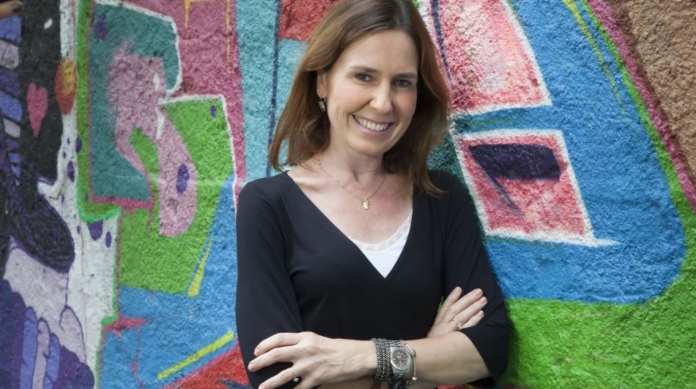 Repórter da Globo, Susana Naspolini, revela 5° câncer: ‘Rezando'