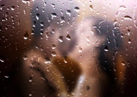 Programas focados em abstinência sexual não são eficazes, diz sociedade de pediatria