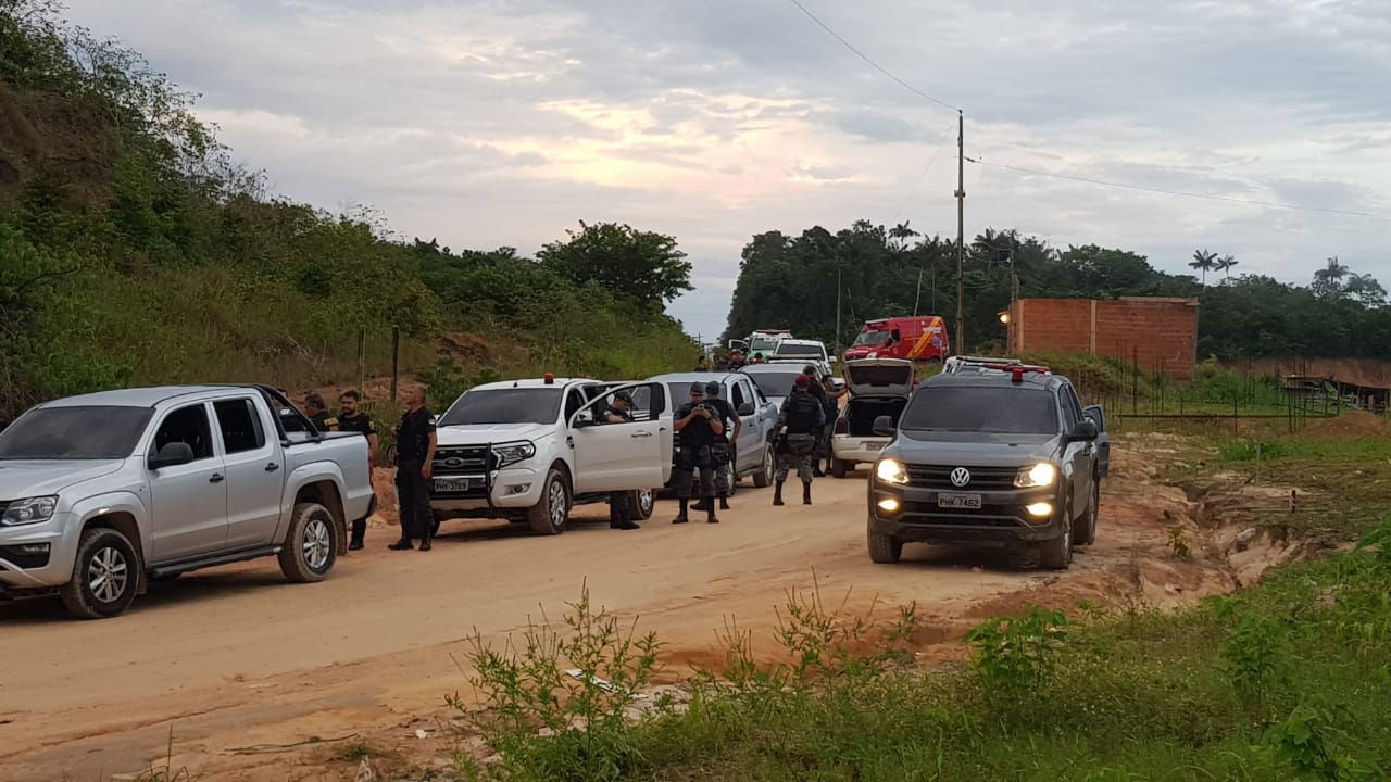 Em Manaus, polícia deflagra operação e prende criminosos em comunidade 