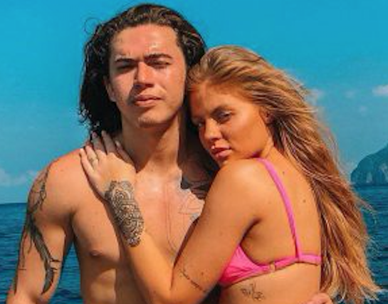 Luísa Sonza aparece só de calcinha em foto íntima na cama com Whindersson Nunes 