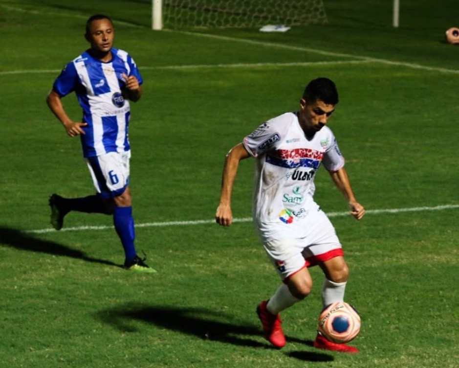 Fast empata com São Raimundo e deixa lanterna do Barezão 