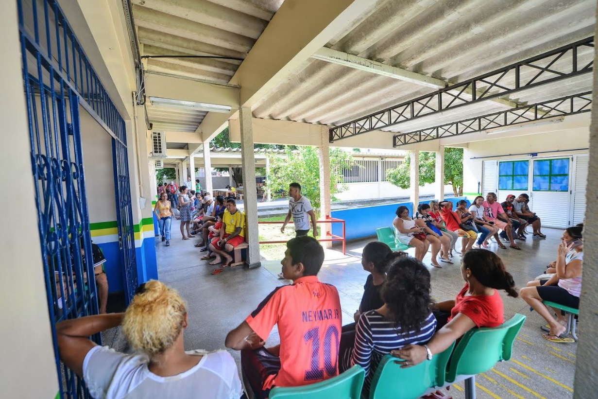 Matrículas em escola que teve regime militar cancelado iniciam em Manaus 