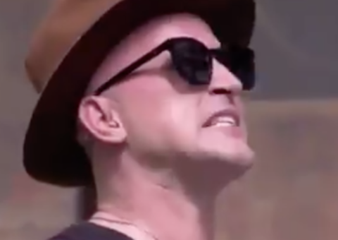 Paulo Gustavo visita a casa do BBB20 e se irrita com Felipe 