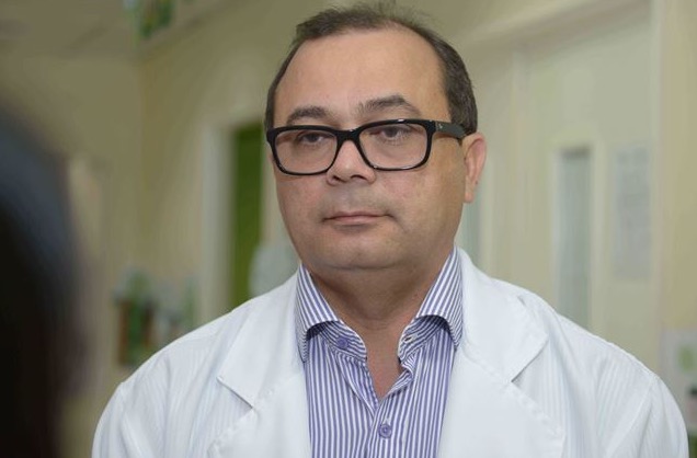 Juíza manda retirar tornozeleira de ex-secretário de saúde preso na Maus Caminhos