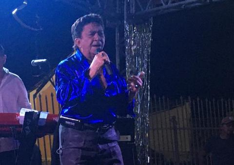 CARNAVAL 2020: Nunes Filho anima Bloco Xiri da Bota no porto de Manaus