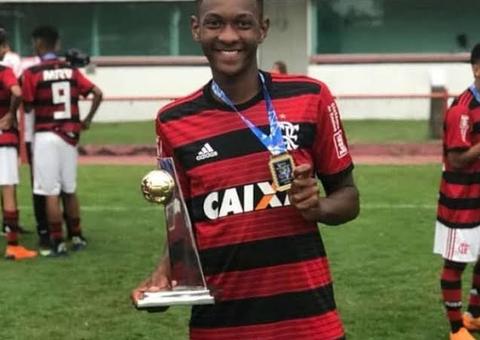 Flamengo impôs multa de R$ 500 mil a famílias caso revelem acordo