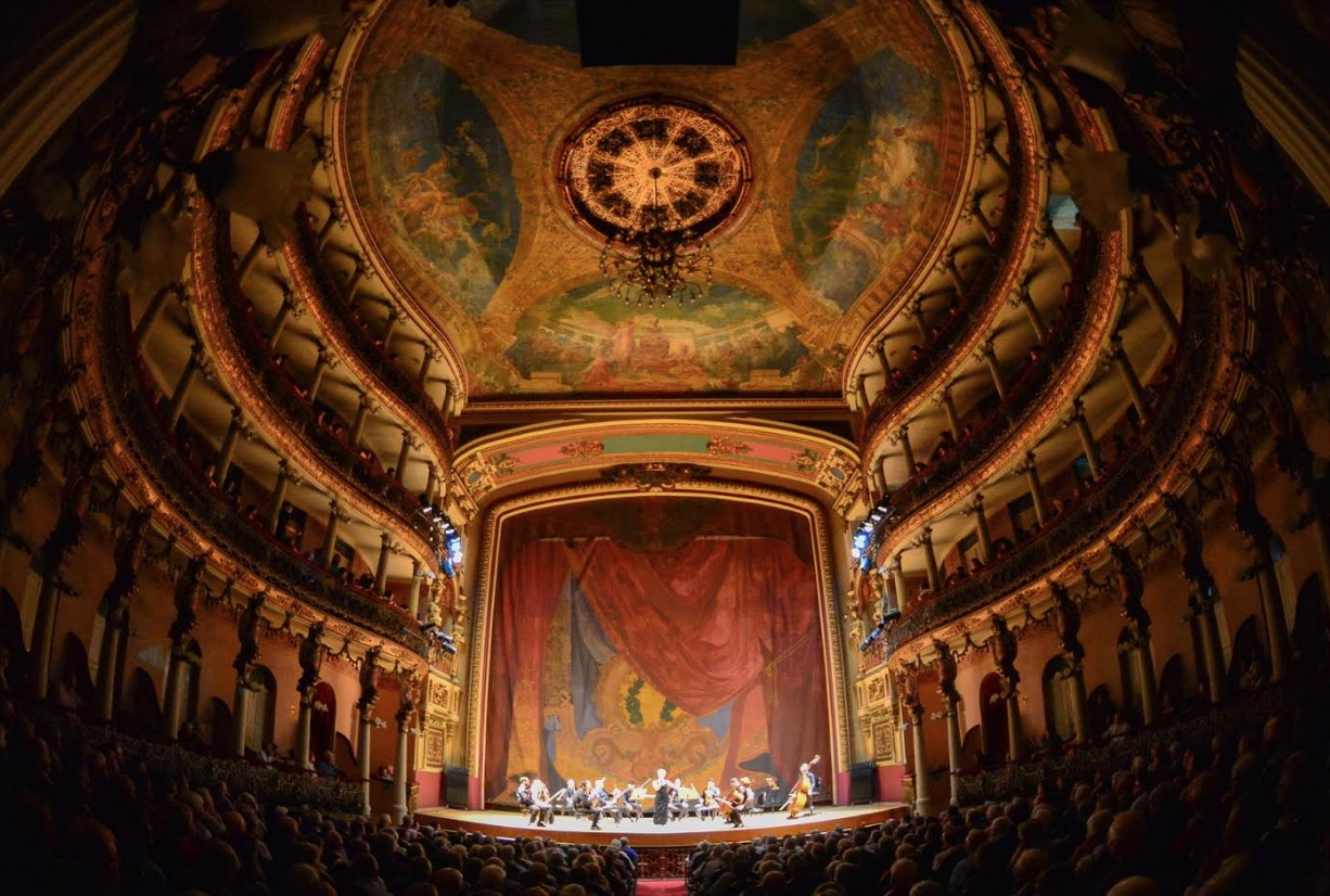 Teatro Amazonas volta a receber espetáculos em fevereiro; confira programação