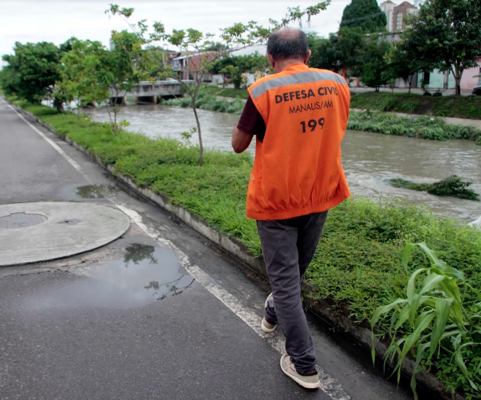 Centrais de emergência seguem indisponíveis após furto de cabos telefônicos em Manaus 