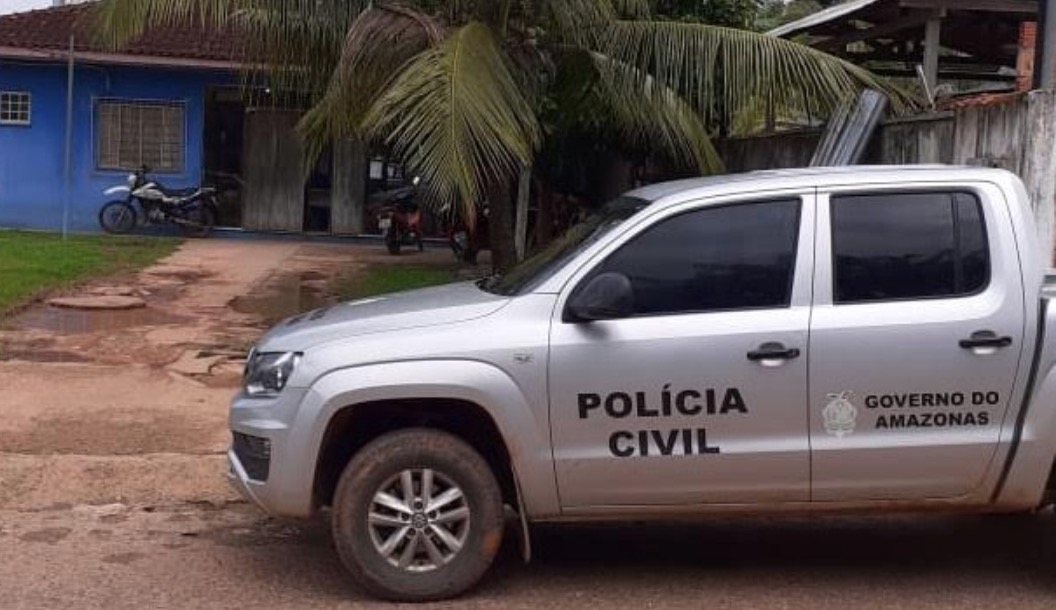 Suspeito de matar padrasto após vê-lo agredindo sua mãe é preso no Amazonas