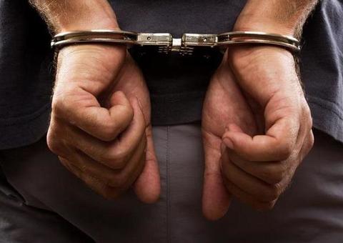 Dona de farmácia é presa após prometer prevenção ao coronavírus com comprimidos