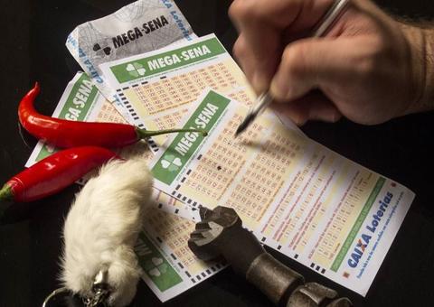 Mega-Sena acumula e próximo concurso deve pagar R$ 105 milhões