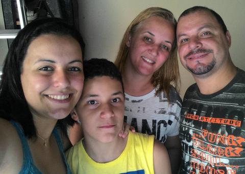 Terceiro suspeito de participação na morte de família no ABC se entrega à polícia