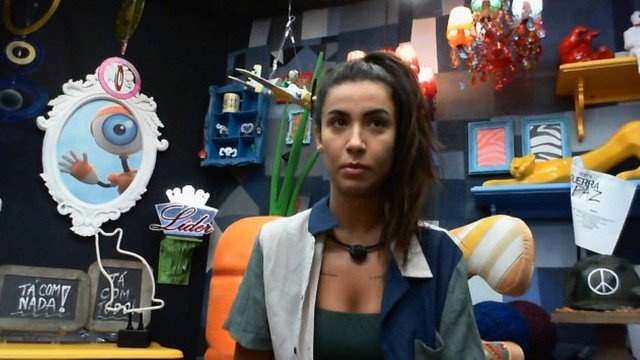 Envergonhada, Bianca Andrade do BBB20 faz desabafo e pede desculpas a Diogo Melim  