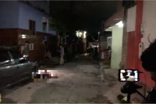 Homem é executado a tiros enquanto pichava 'CV' em muros de Manaus