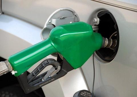 Em meio a guerra do ICMS, estados cobram pelo menos R$ 13,8 bi da Petrobras