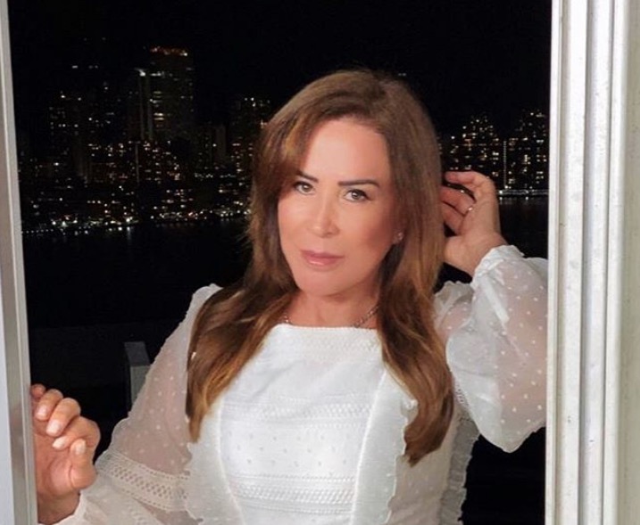 Zilu desabafa sobre divórcio de Zezé Di Camargo: 'precisamos sentar e conversar'