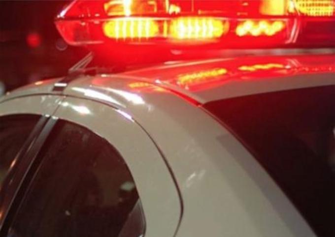 Em atitude suspeita, dupla é presa com drogas em Manaus