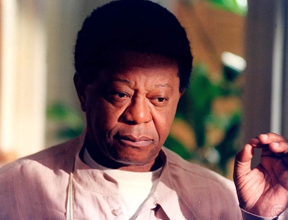 Milton Gonçalves já começa a interagir após sofrer AVC