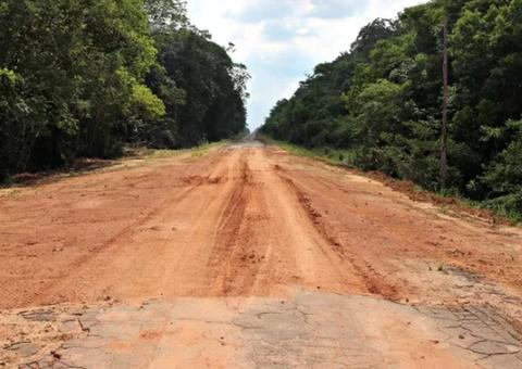 Inconsciente, adolescente desaparecida é achada às margens de estrada no Amazonas