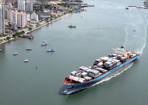 Navio com dois casos suspeitos do novo coronavírus atracará em São Paulo