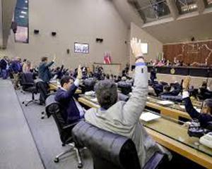 A ideia tola de cassar o título de cidadão do Amazonas concedido a Lula