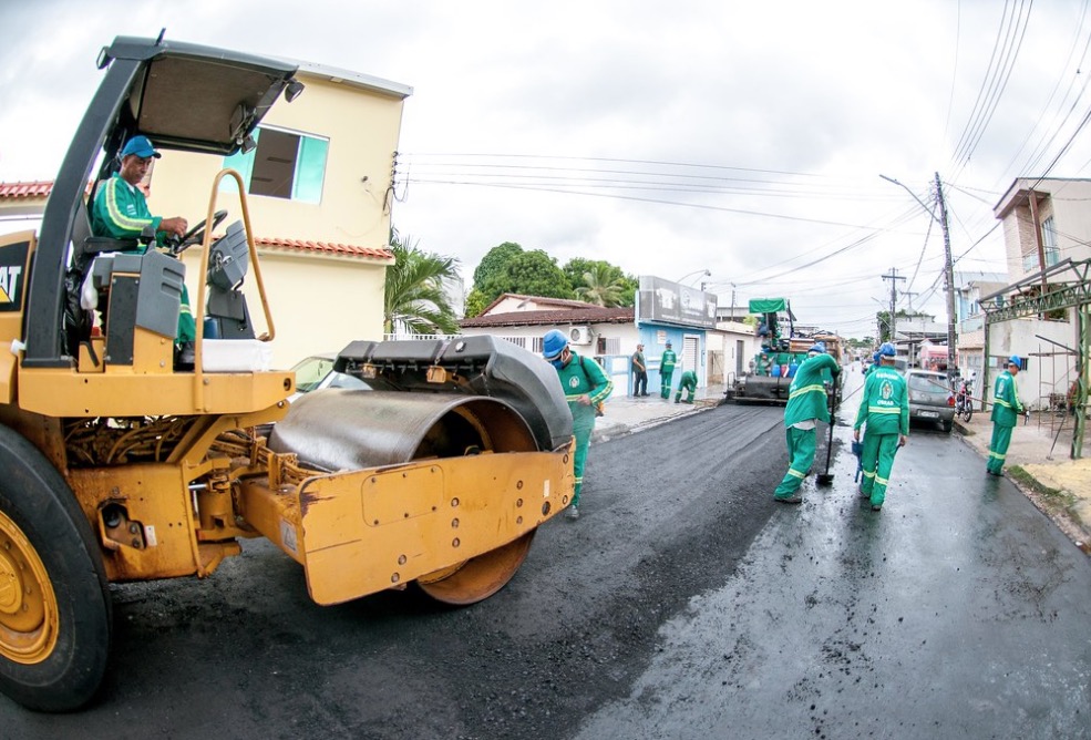 Recapeamento de vias da zona Sul de Manaus inicia e população comemora
