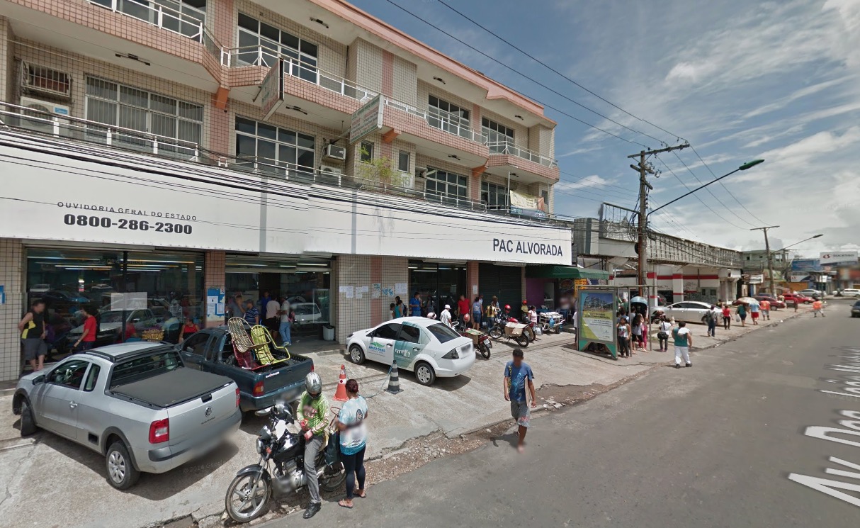 Bandidos arrombam portão de PAC em Manaus para roubar agência bancária