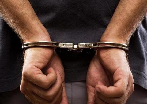 Sargento da Marinha é preso suspeito de assediar mulher em ônibus