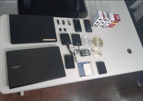 Professor preso por pornografia infantil fez mais de 300 vídeos de alunas, diz Polícia