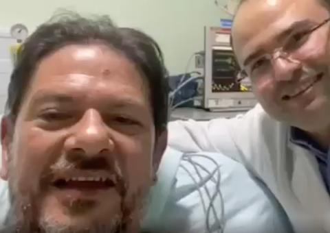 Cid Gomes grava vídeo na UTI e diz que equipe médica salvou sua vida