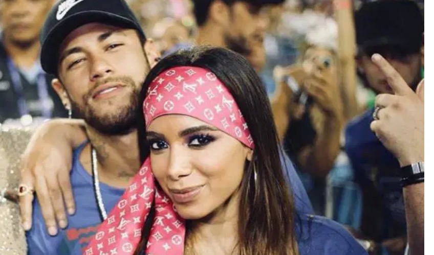 Neymar diz que vai desfalcar Carnaval: 'Desta vez não terá polêmica'