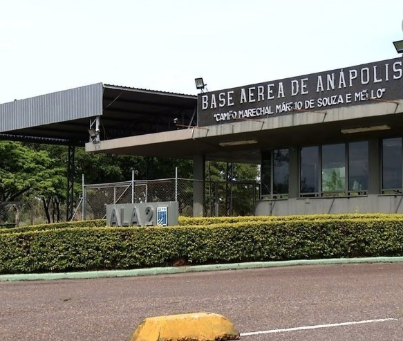 Coronavírus: Brasileiros vindos da China serão liberados de quarentena 