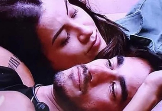 BBB20: Boca Rosa chora e se declara a Guilherme: 'Minha companhia'