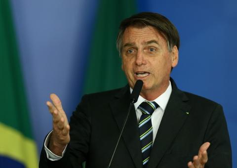Após incentivar ato anti-Congresso, Bolsonaro diz que reação é tentativa de tumultuar República