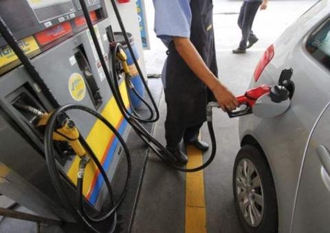 Em 46 postos de combustíveis de Manaus o litro da gasolina é vendido por R$ 4,69