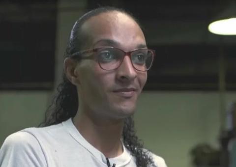 Drauzio Varella emociona ao abraçar presidiária trans sem visitas há 8 anos