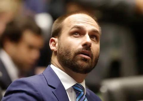 Eduardo Bolsonaro é destituído da liderança do PSL; Joice assume o posto