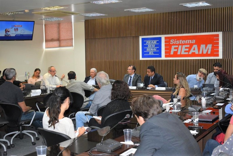 Reaproveitamento de resíduos de embalagem pode ser maior em Manaus