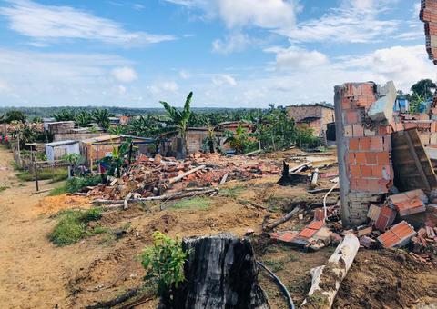 Moradores do Monte Horebe afirmam que não vão desistir de suas casas 